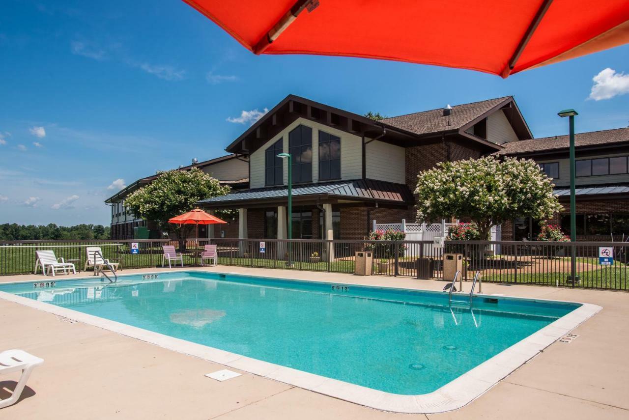 Round Hill Inn Orange Dış mekan fotoğraf