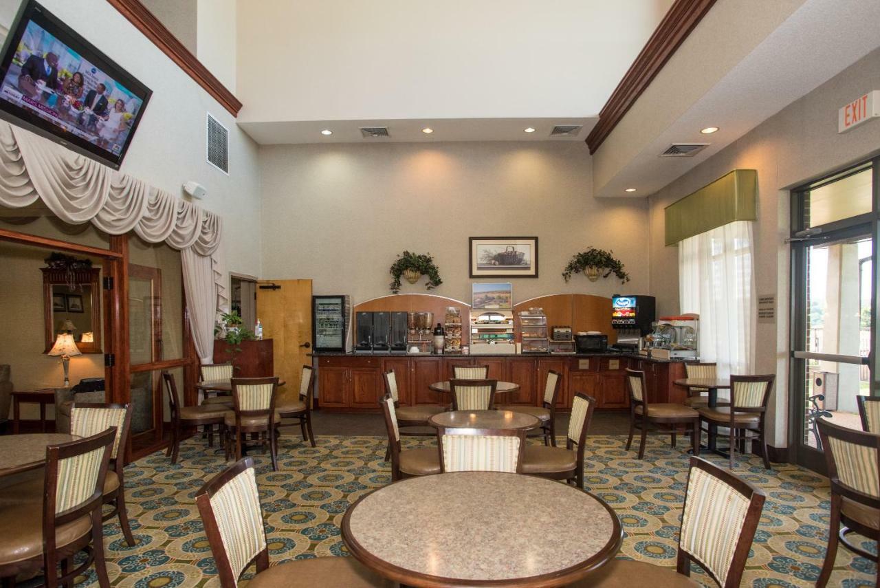 Round Hill Inn Orange Dış mekan fotoğraf